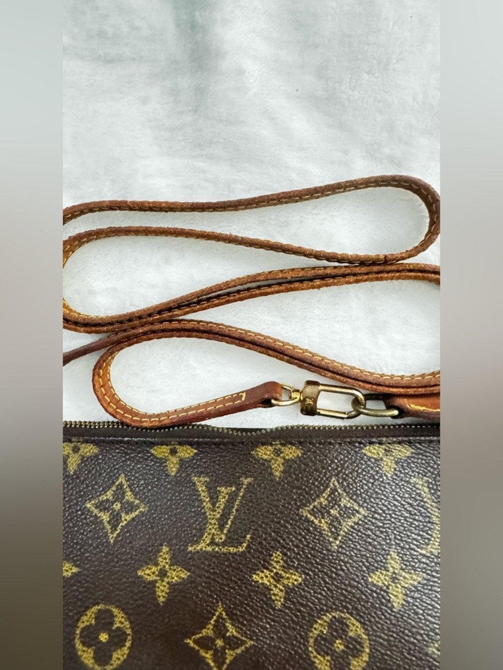 Louis Vuitton crossbody brown monogram canvas pochette removable strap bag - Picture 2 of 15